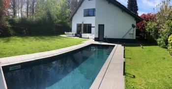 Magnifique villa de standing avec piscine à Rhode-Saint-Genèse