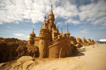 Admirer le festival de sculptures de sable